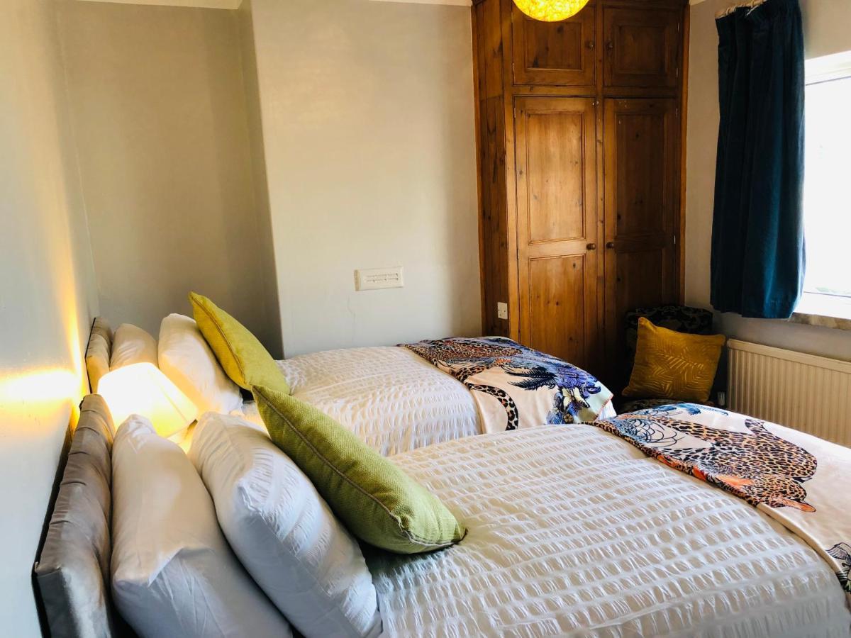 Apartamento Universal Harmony Retreats Glastonbury Exterior foto